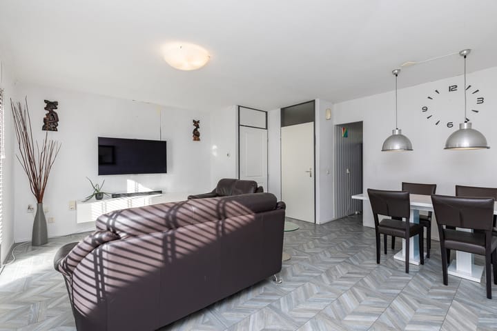 Foto 10 van E.F. van den Banweg 105