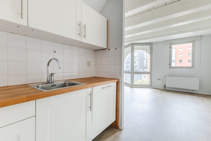 Foto 10 van Nieuwe Uilenburgerstraat 17-M