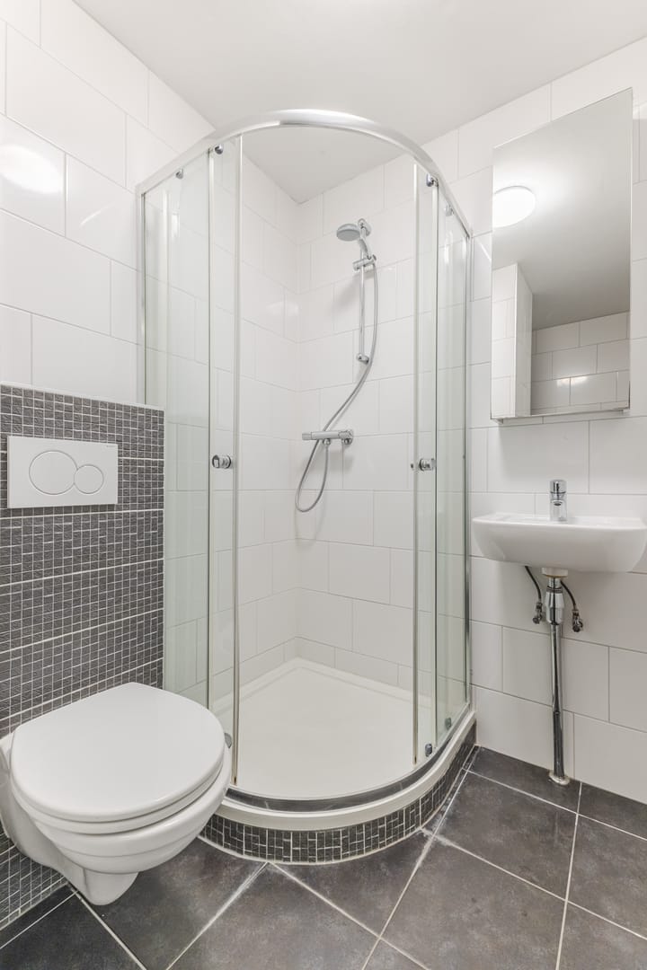 Foto 15 van Nieuwe Uilenburgerstraat 17-M