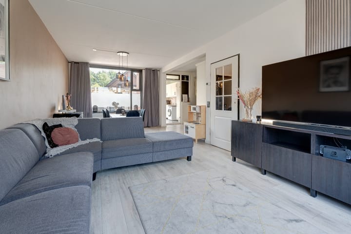 Photo 4 of Duivenvoorde 32