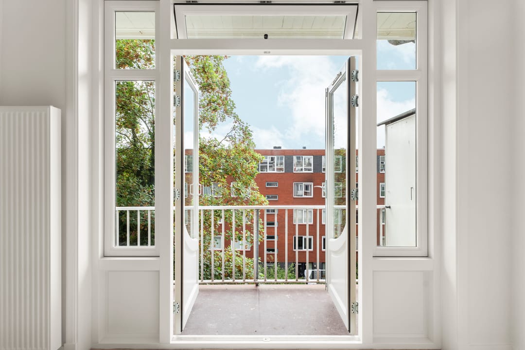 Foto 17 van Linnaeusstraat 74-3