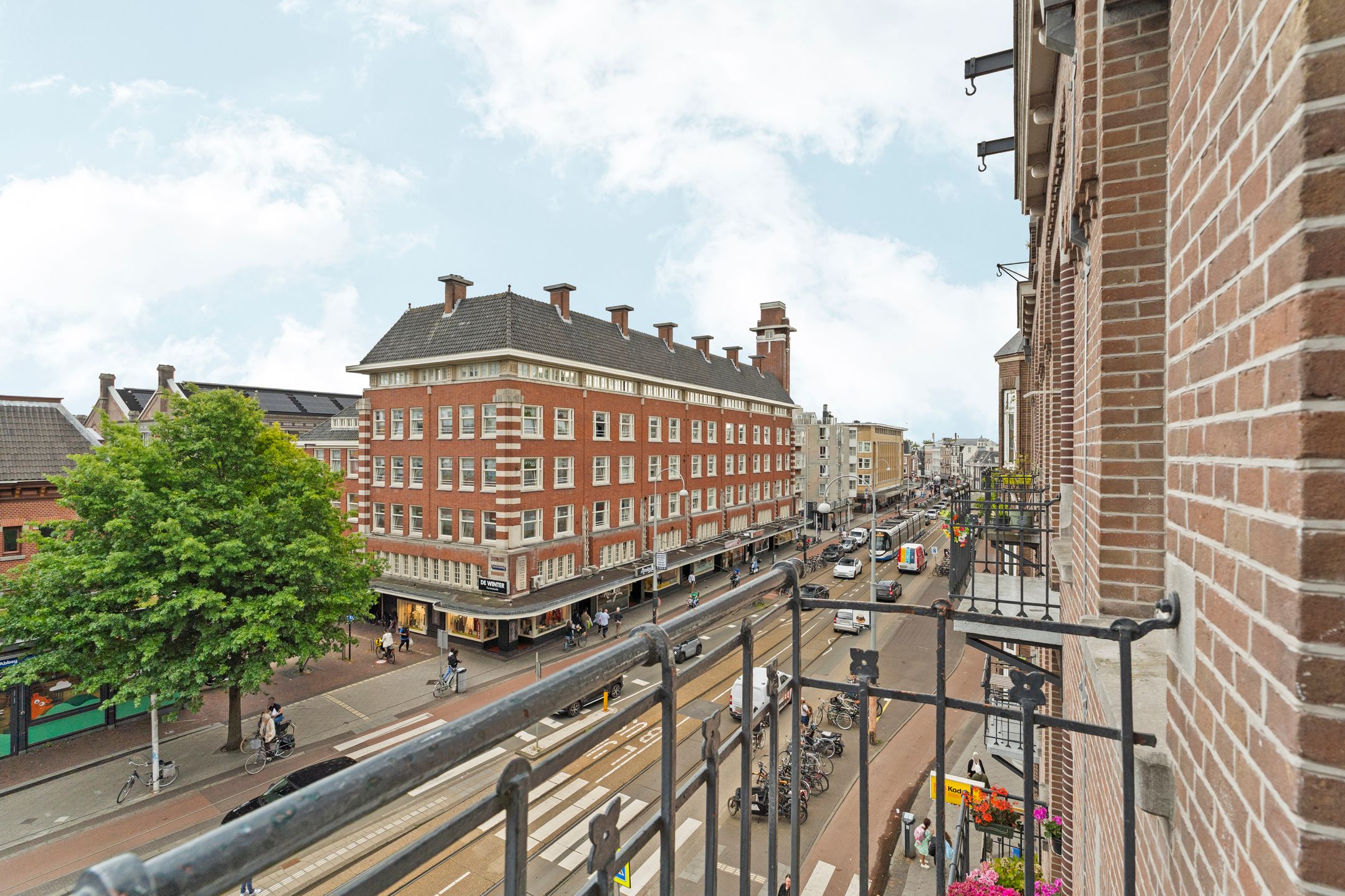 Foto 24 van Linnaeusstraat 74-3