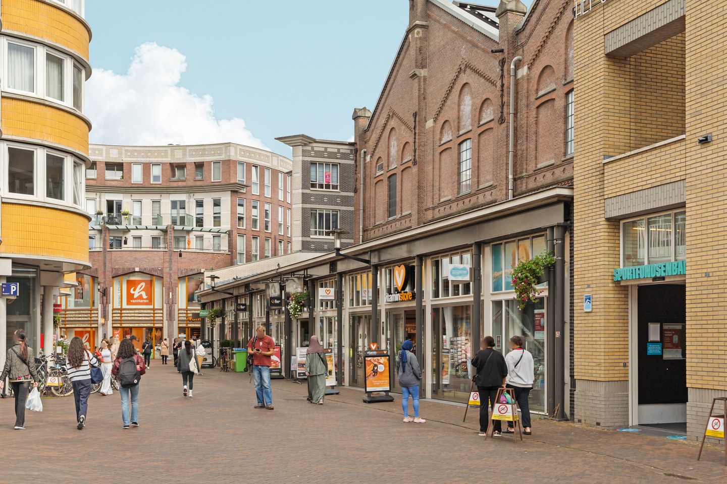 Foto 44 van Linnaeusstraat 74-3