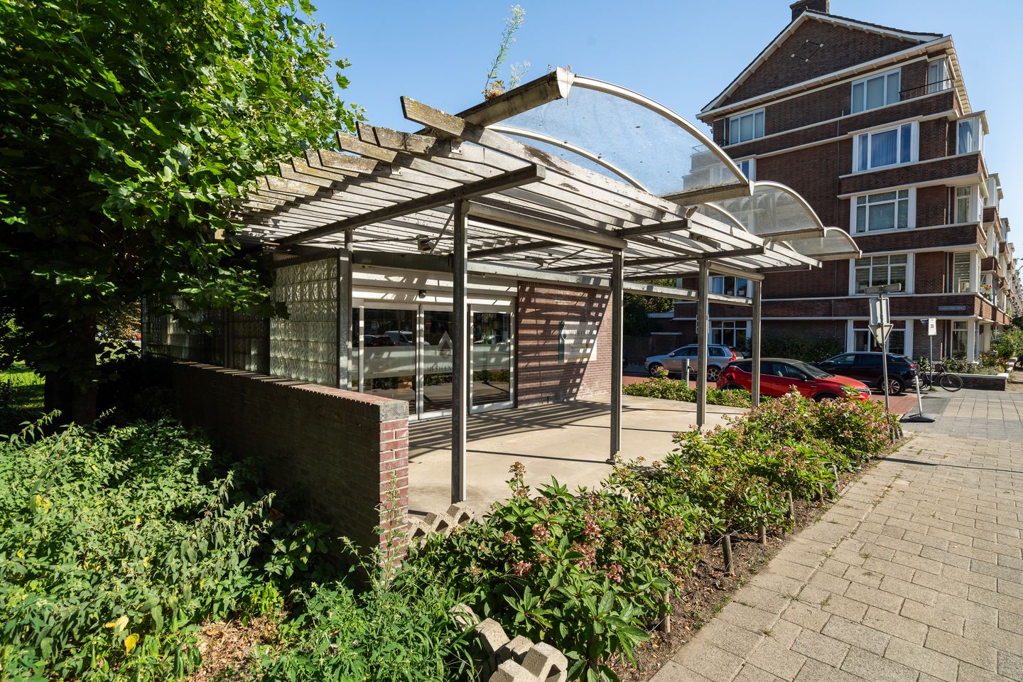 Bekijk foto 3 van Laan van Meerdervoort 1631