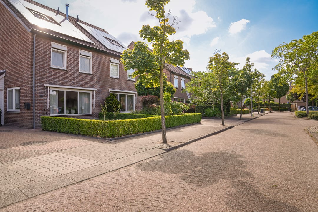 Photo 37 of Acerstraat 16