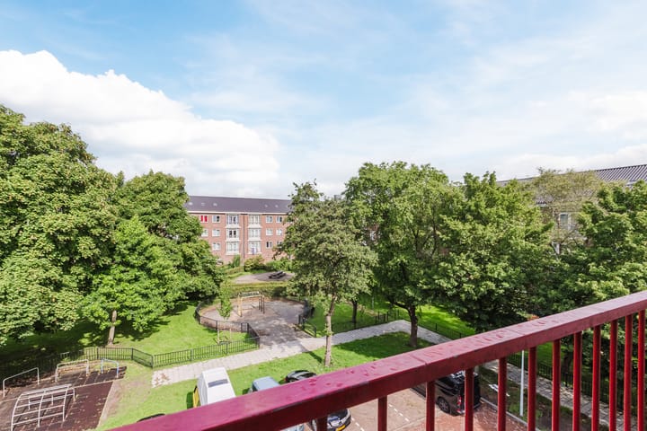 Foto 3 van Beemsterstraat 216