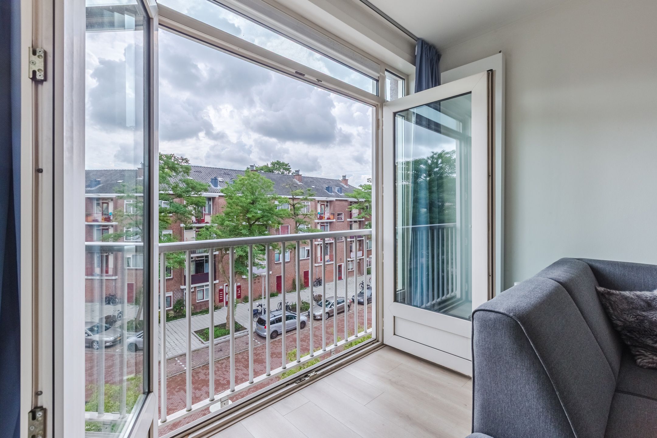 Foto 15 van Beemsterstraat 216