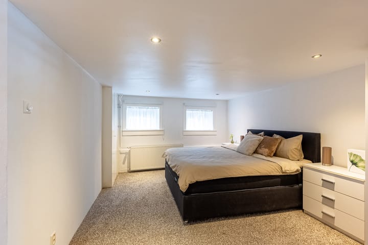 Foto 29 van Claes de Vrieselaan 85-B