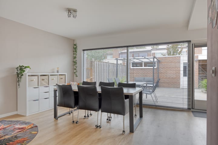 Foto 10 van Jan van Galenstraat 68