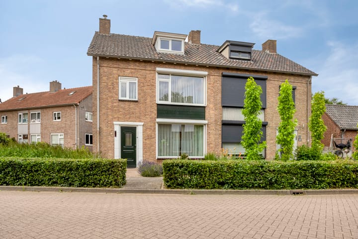 Foto 2 van Engelbertstraat 29