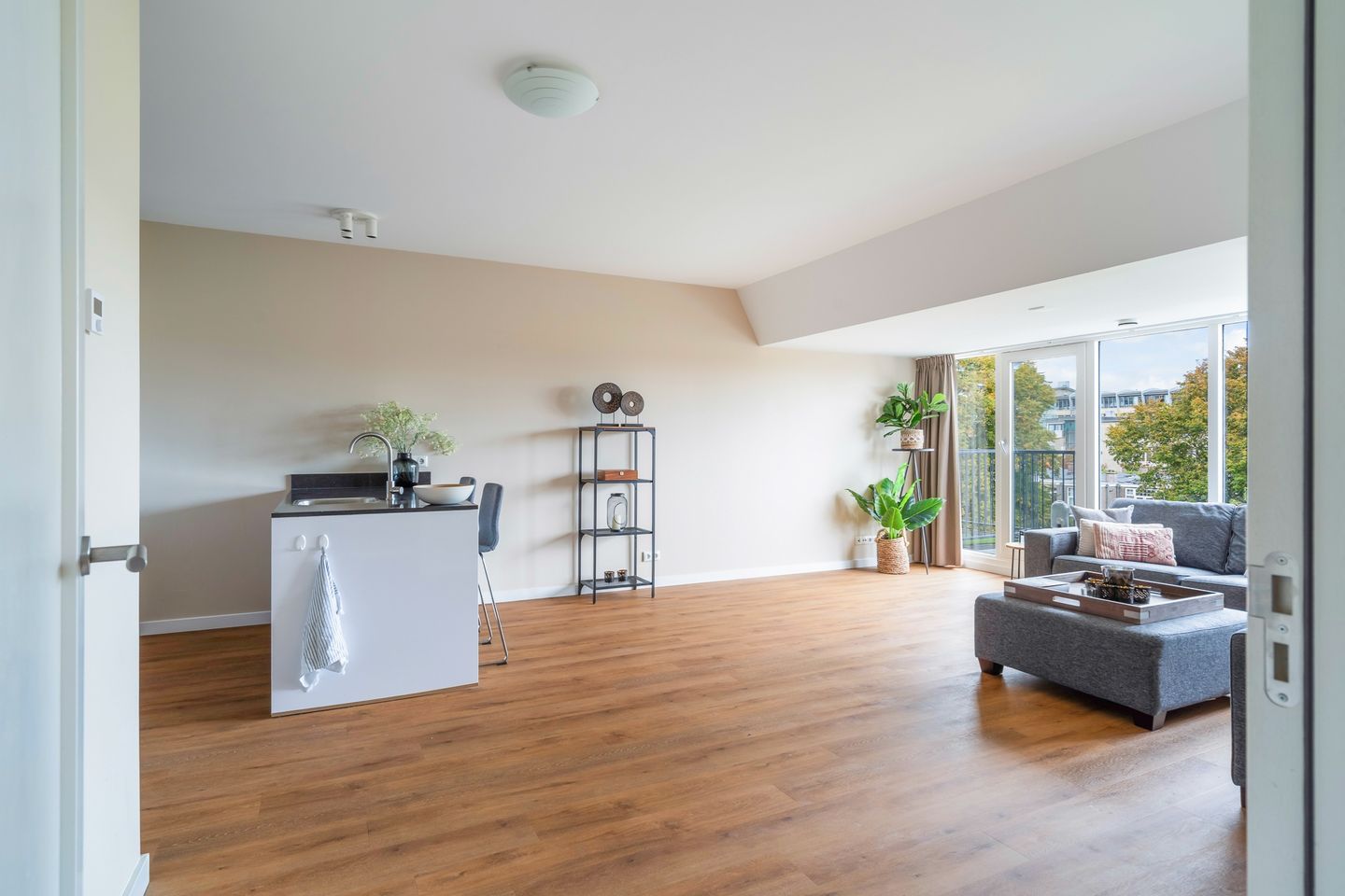 Foto 10 van Raamweg 12-H