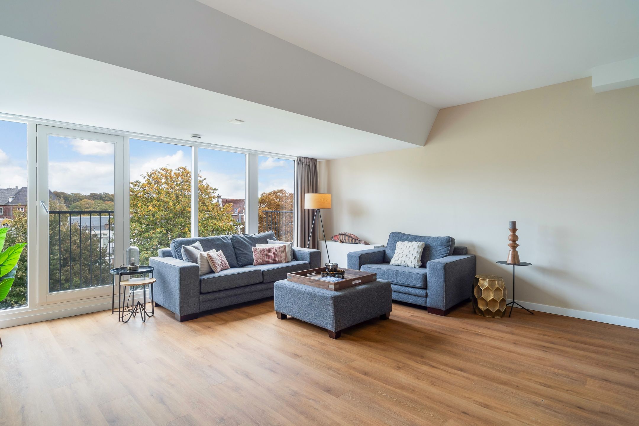 Foto 12 van Raamweg 12-H