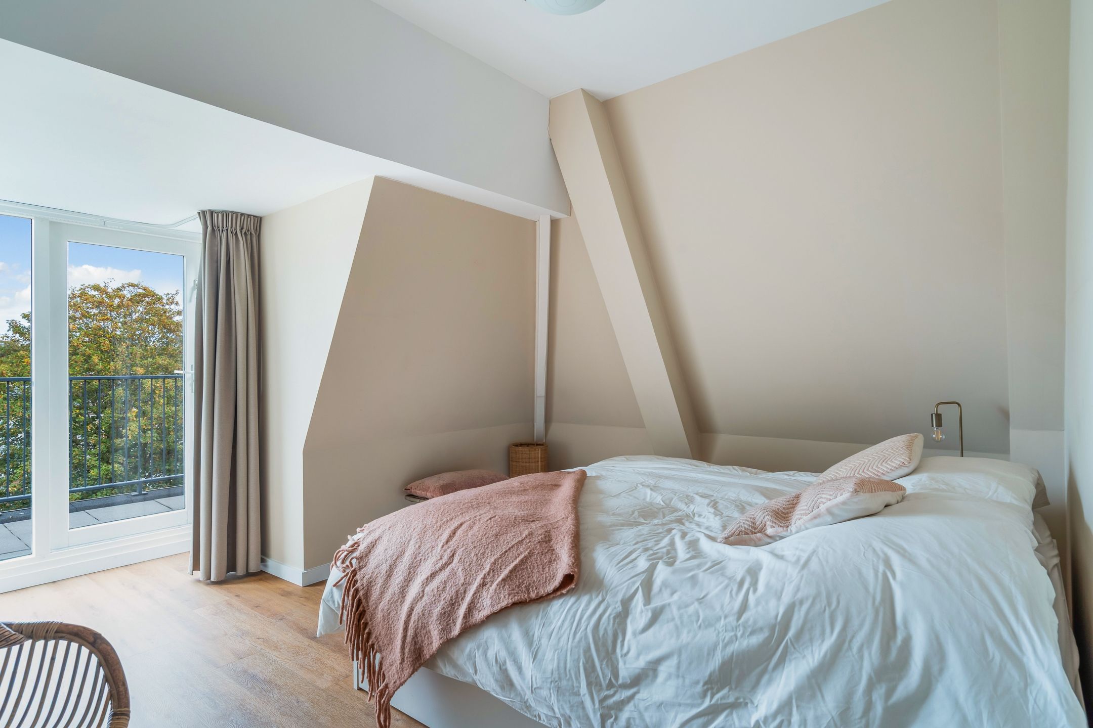 Foto 21 van Raamweg 12-H