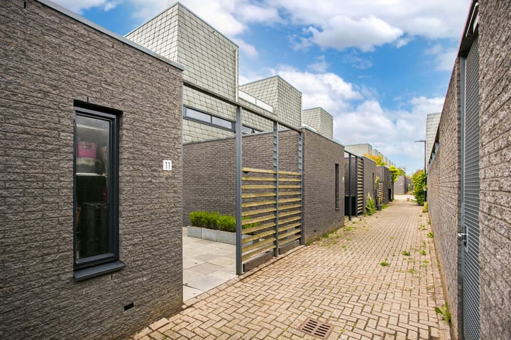 Foto 4 van Van Leuffenpad 11