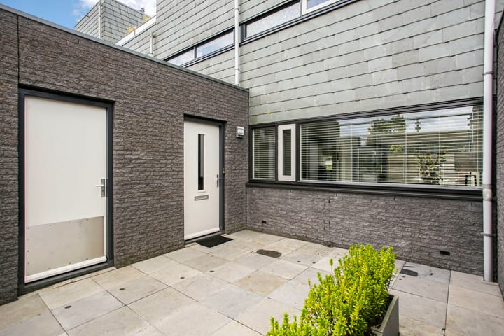 Foto 7 van Van Leuffenpad 11