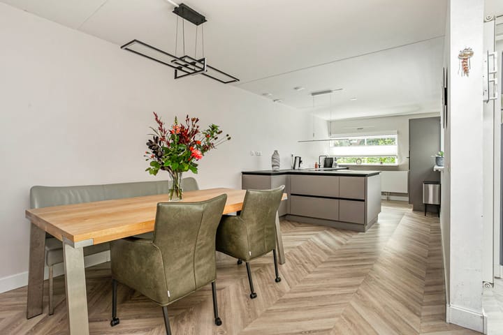 Foto 15 van Van Leuffenpad 11