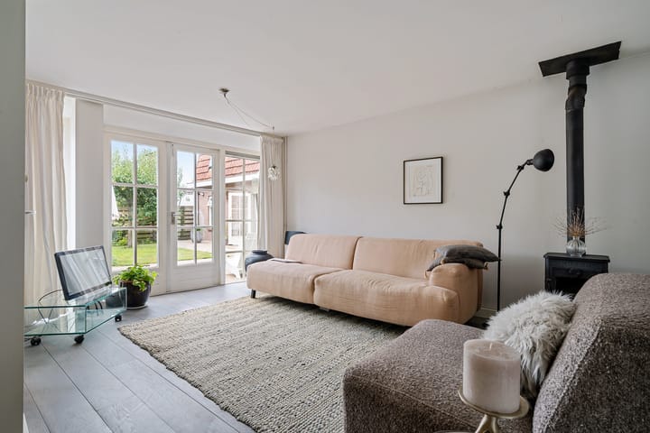 Photo 3 of Laan van Niftarlake 37