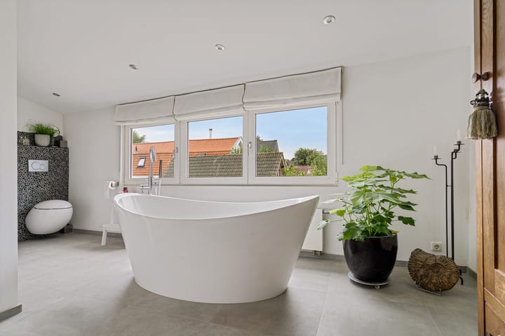 Foto 14 van Laan van Niftarlake 37