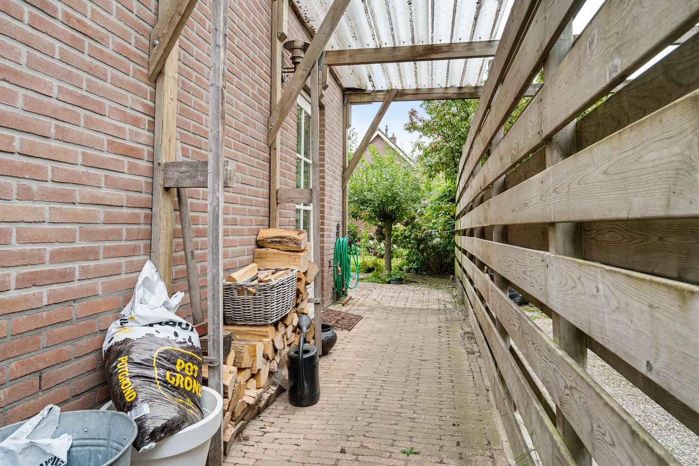 Photo 35 of Laan van Niftarlake 37