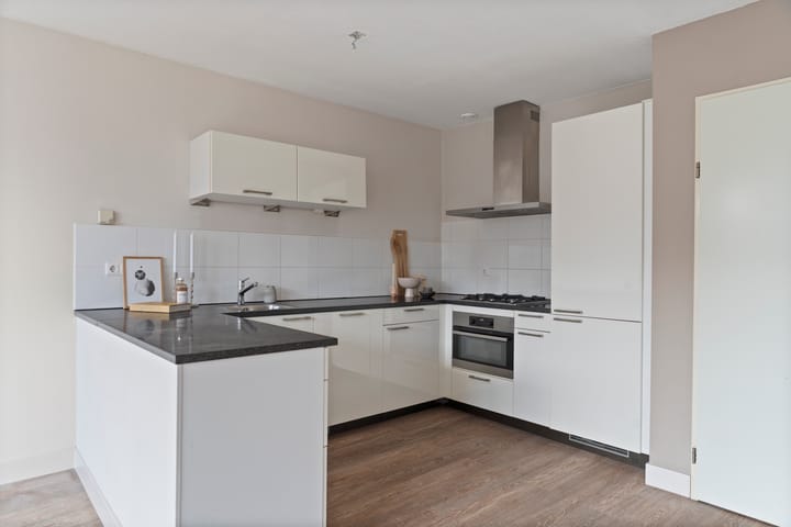 Photo 17 of Middenweg 17-3