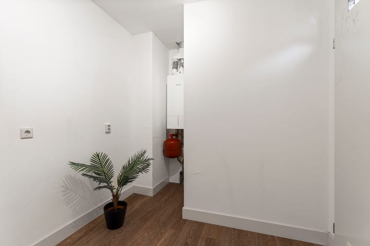 Photo 25 of Middenweg 17-3