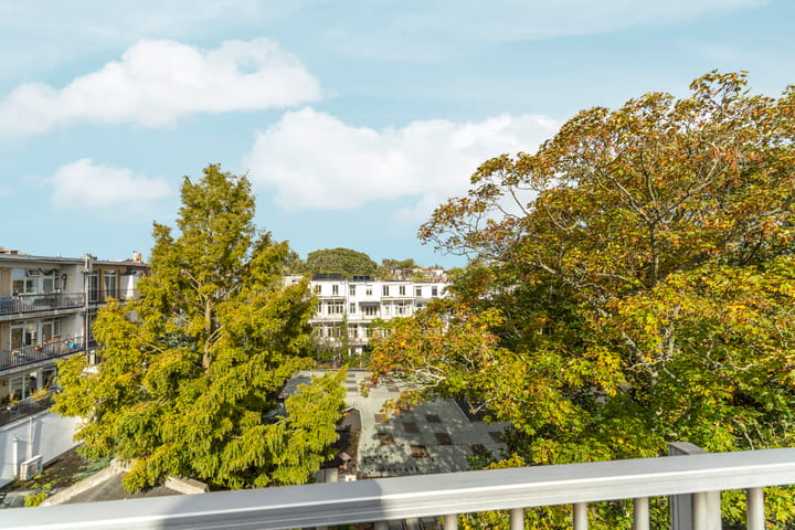 Photo 34 of Middenweg 17-3