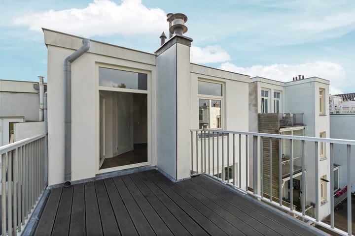 Photo 35 of Middenweg 17-3