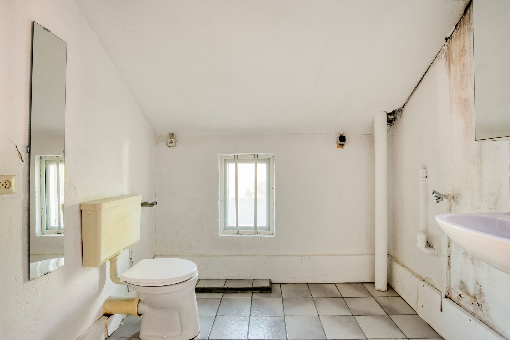 Photo 21 of Carmelietenstraat-west 5