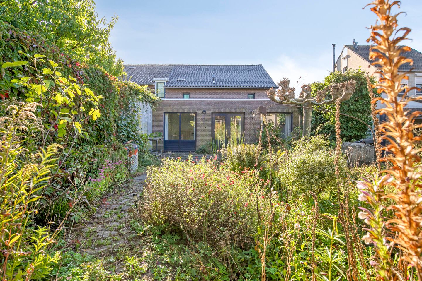 Photo 25 of Carmelietenstraat-west 5