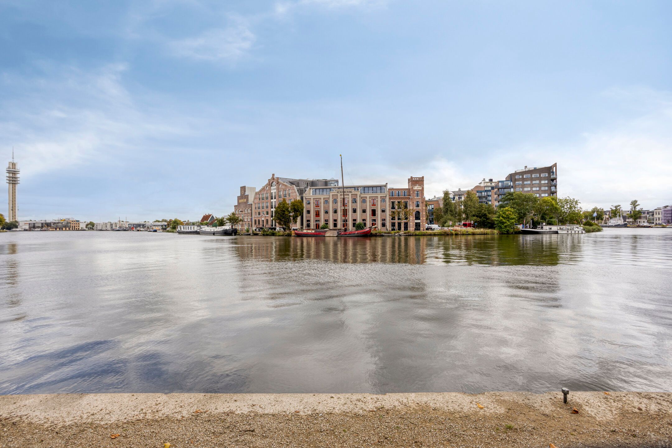 Photo 27 of Zaanweg 115-C3