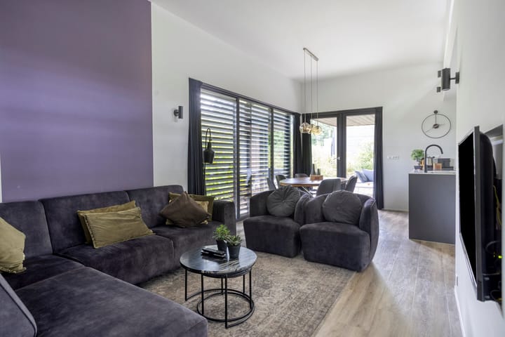 Photo 2 of Oude Veensegrindweg 76-8