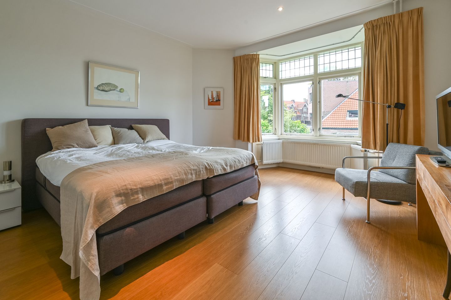 Photo 19 of Julianastraat 19