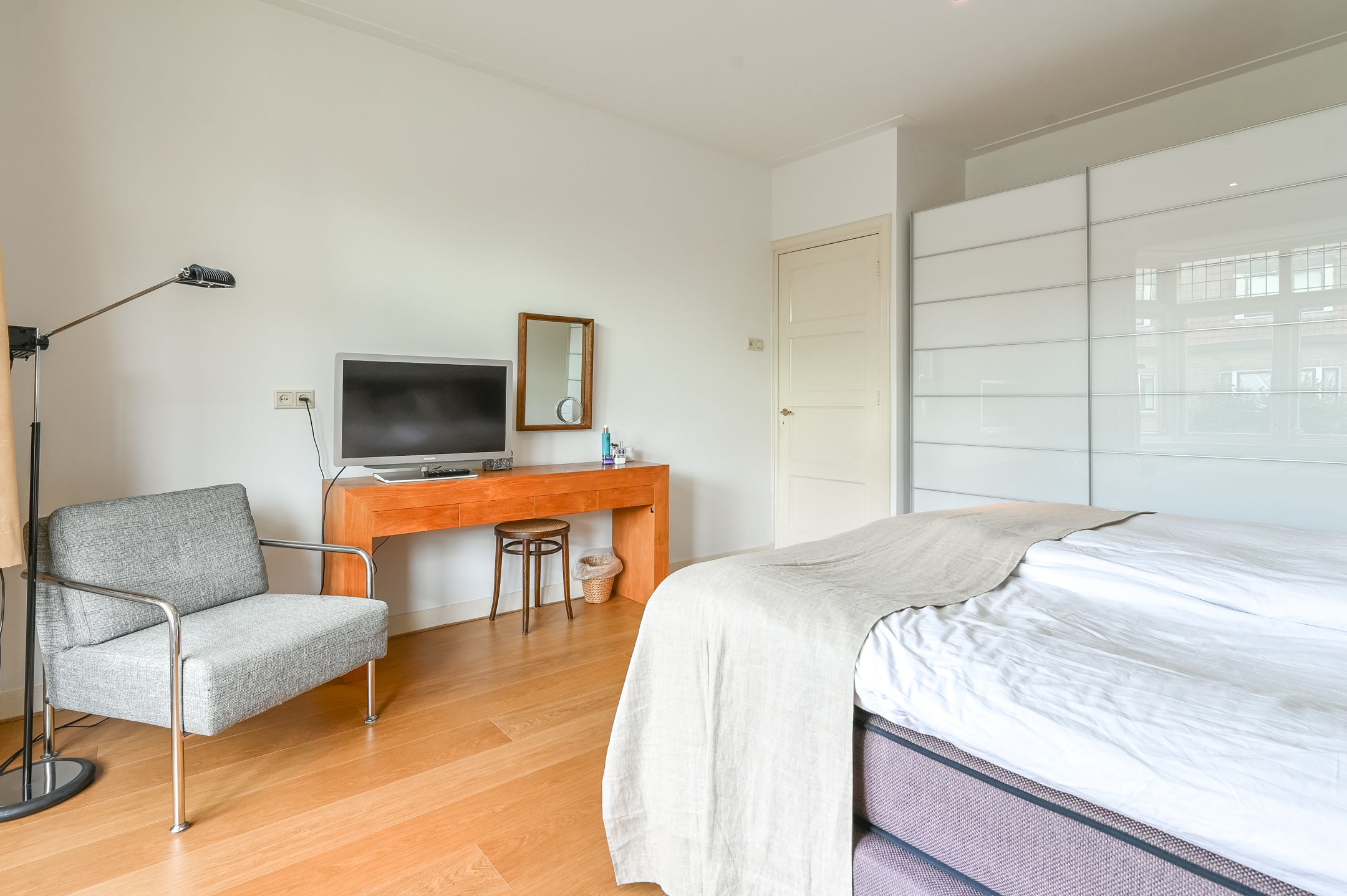 Photo 21 of Julianastraat 19