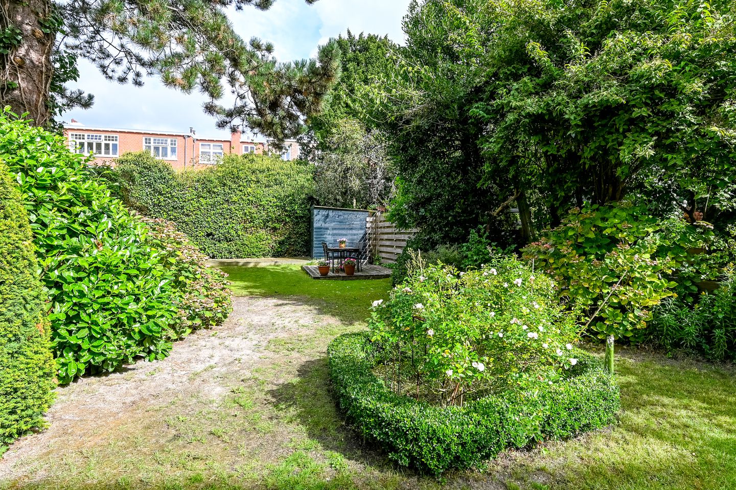 Photo 40 of Julianastraat 19