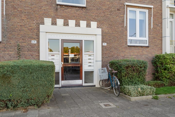 Photo 5 of Graaf Hendrik III laan 71-B