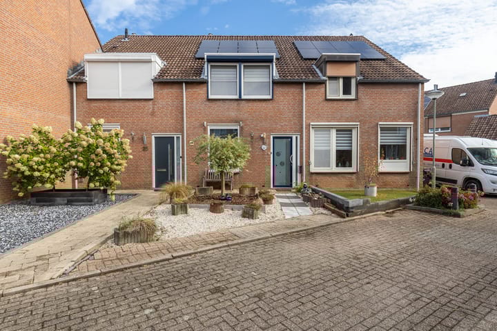 Foto 6 van Joost van den Vondelstraat 27