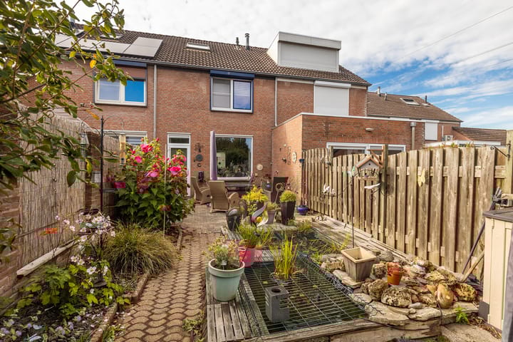 Foto 42 van Joost van den Vondelstraat 27