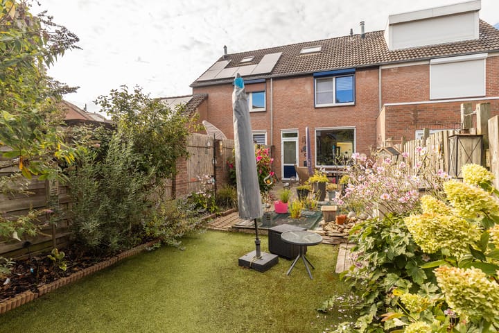 Foto 43 van Joost van den Vondelstraat 27