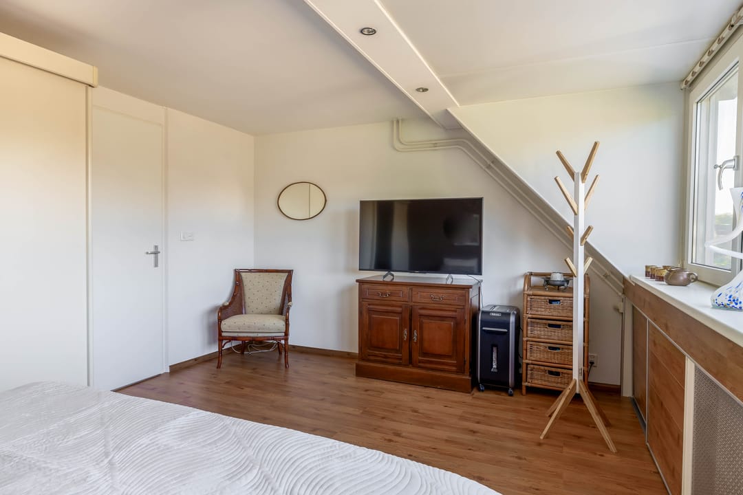 Photo 31 of Anton Wachterburg 69