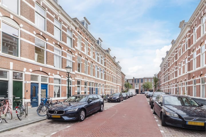 Foto 2 van Rijklof van Goensstraat 46