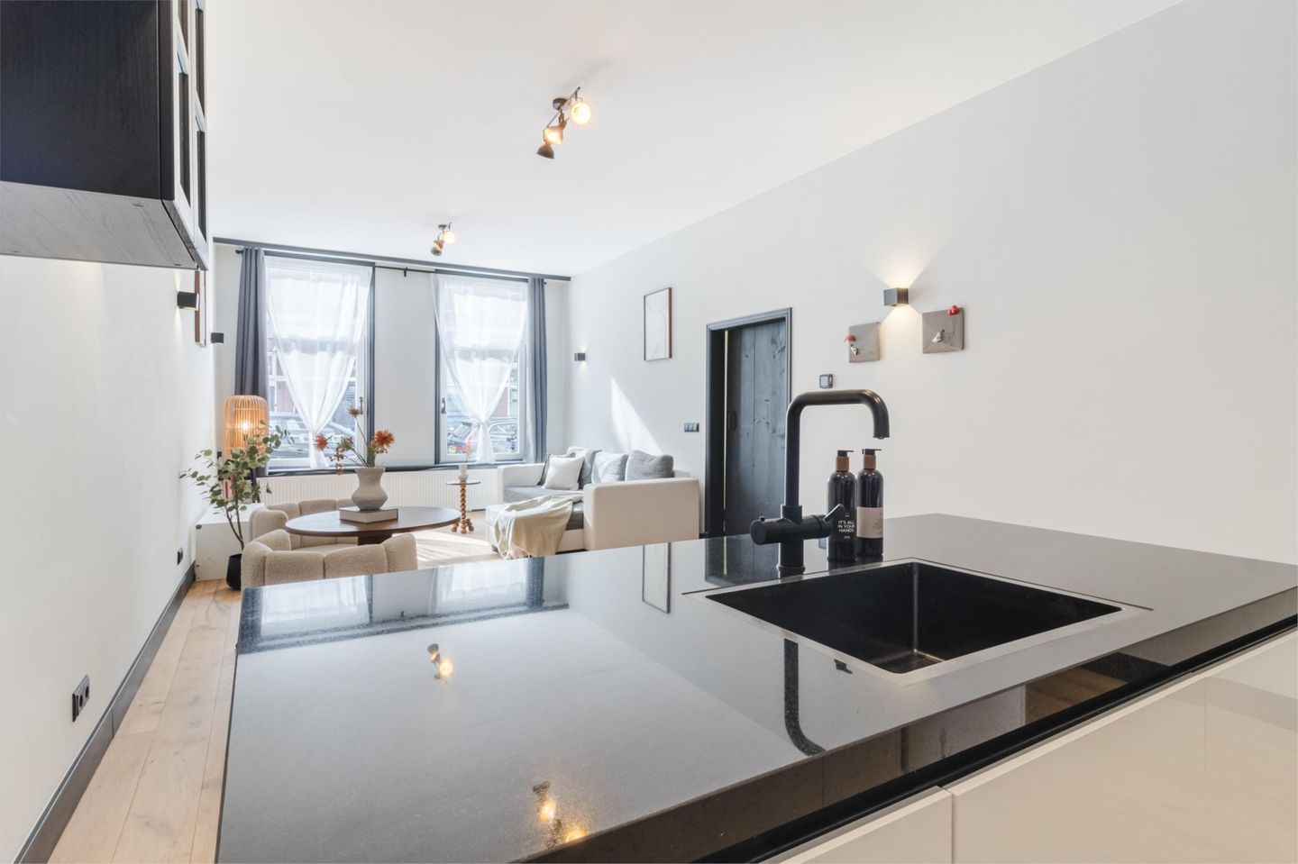 Foto 14 van Rijklof van Goensstraat 46