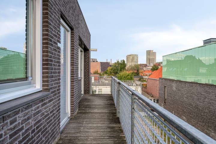 Foto 9 van Schootsestraat 73-21