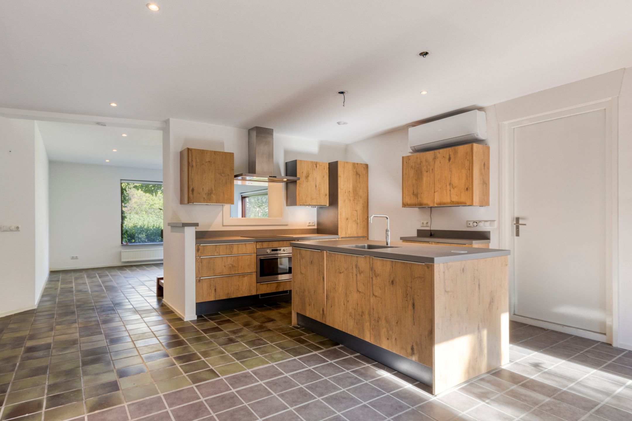 Foto 12 van Het Kerspel 76