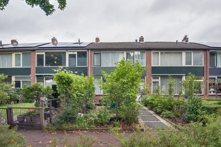 Foto 2 van Burgemeester W Martenslaan 8