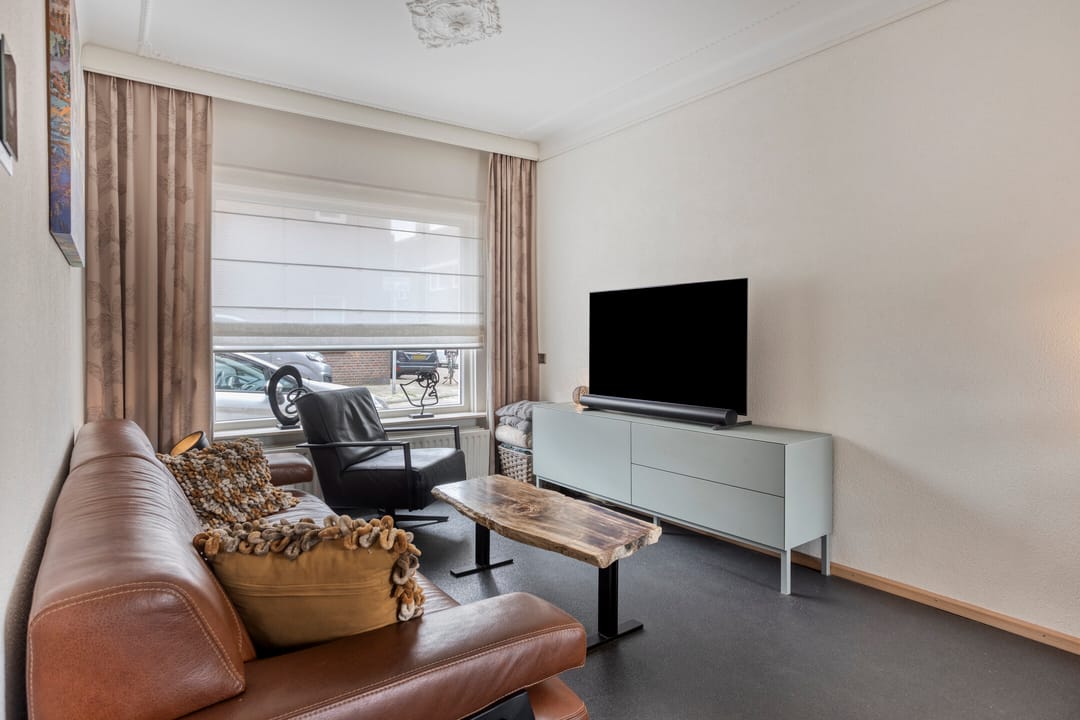 Photo 2 of Bisschop Masiusstraat 39