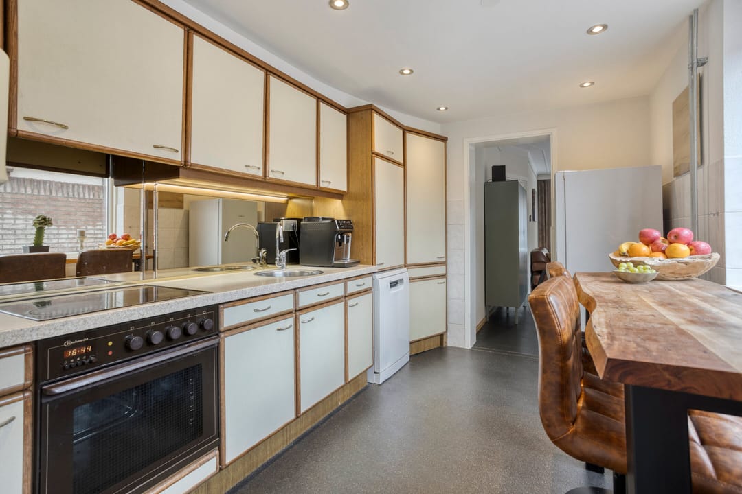 Photo 8 of Bisschop Masiusstraat 39