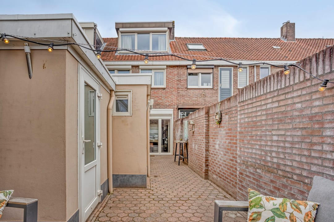 Photo 23 of Bisschop Masiusstraat 39