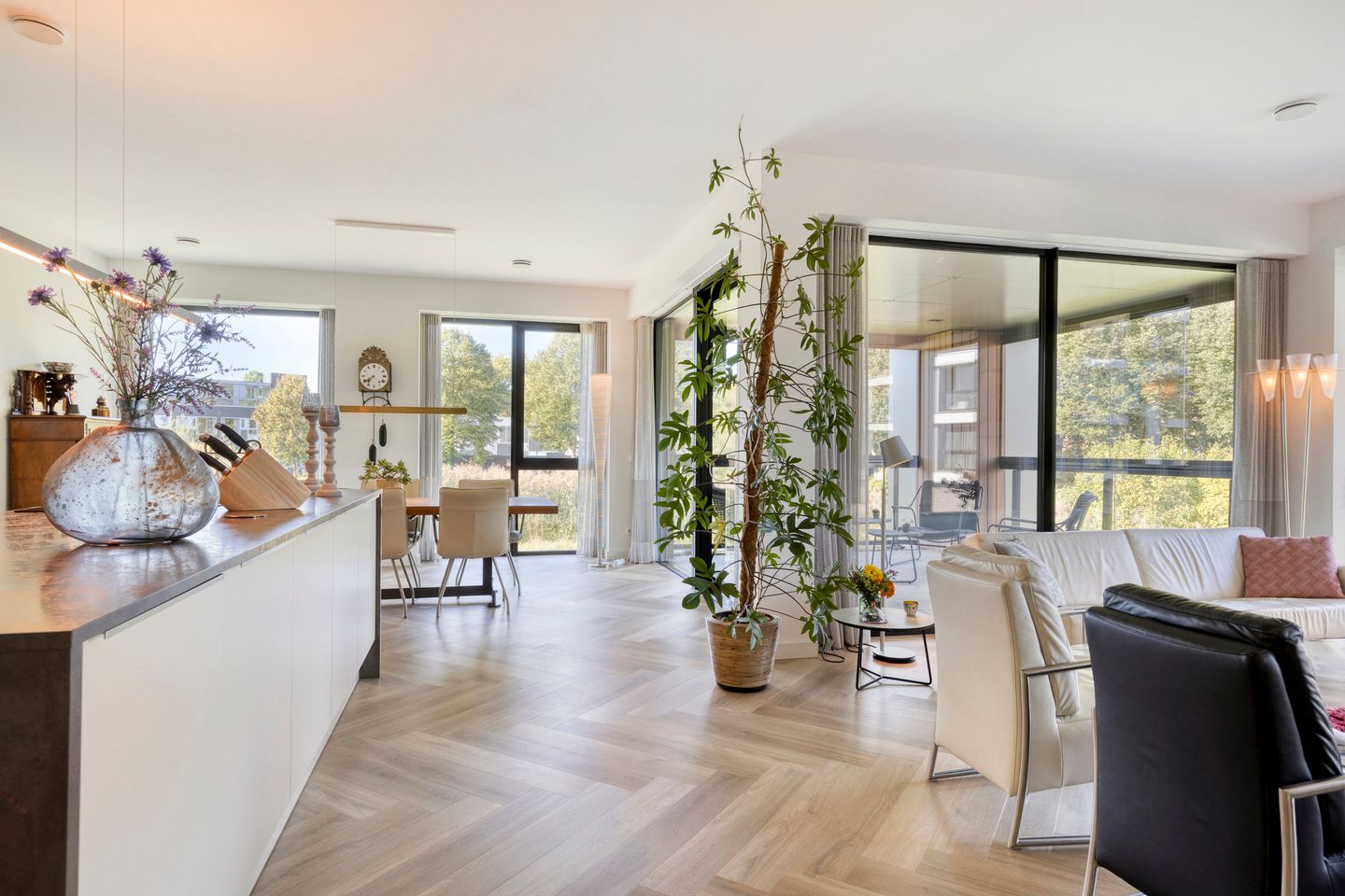 Foto 4 van De Clercqstraat 32