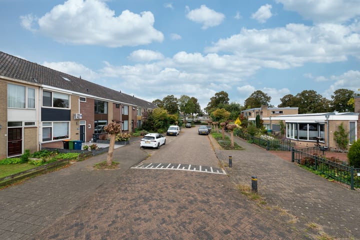 Foto 2 van Prinses Margrietweg 11