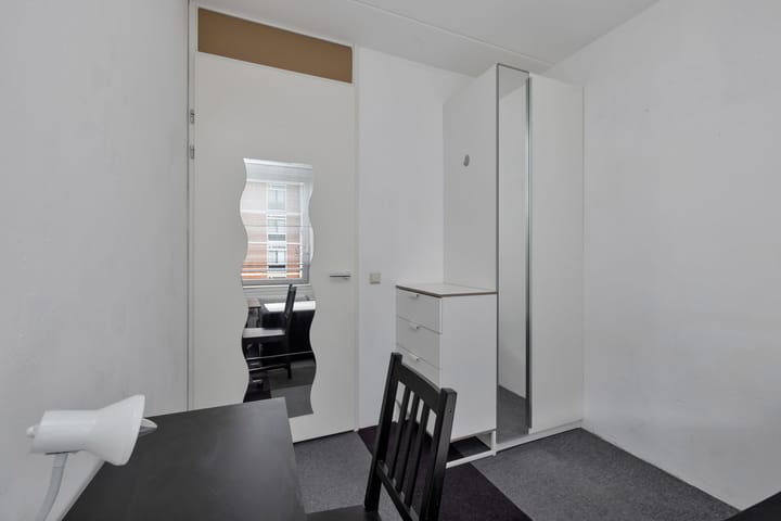 Foto 56 van Willem Nakkenstraat 16